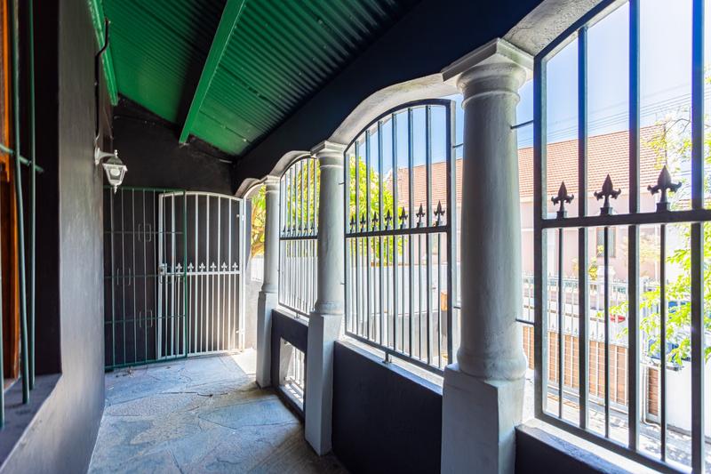 To Let 1 Bedroom Property for Rent in Observatory Western Cape